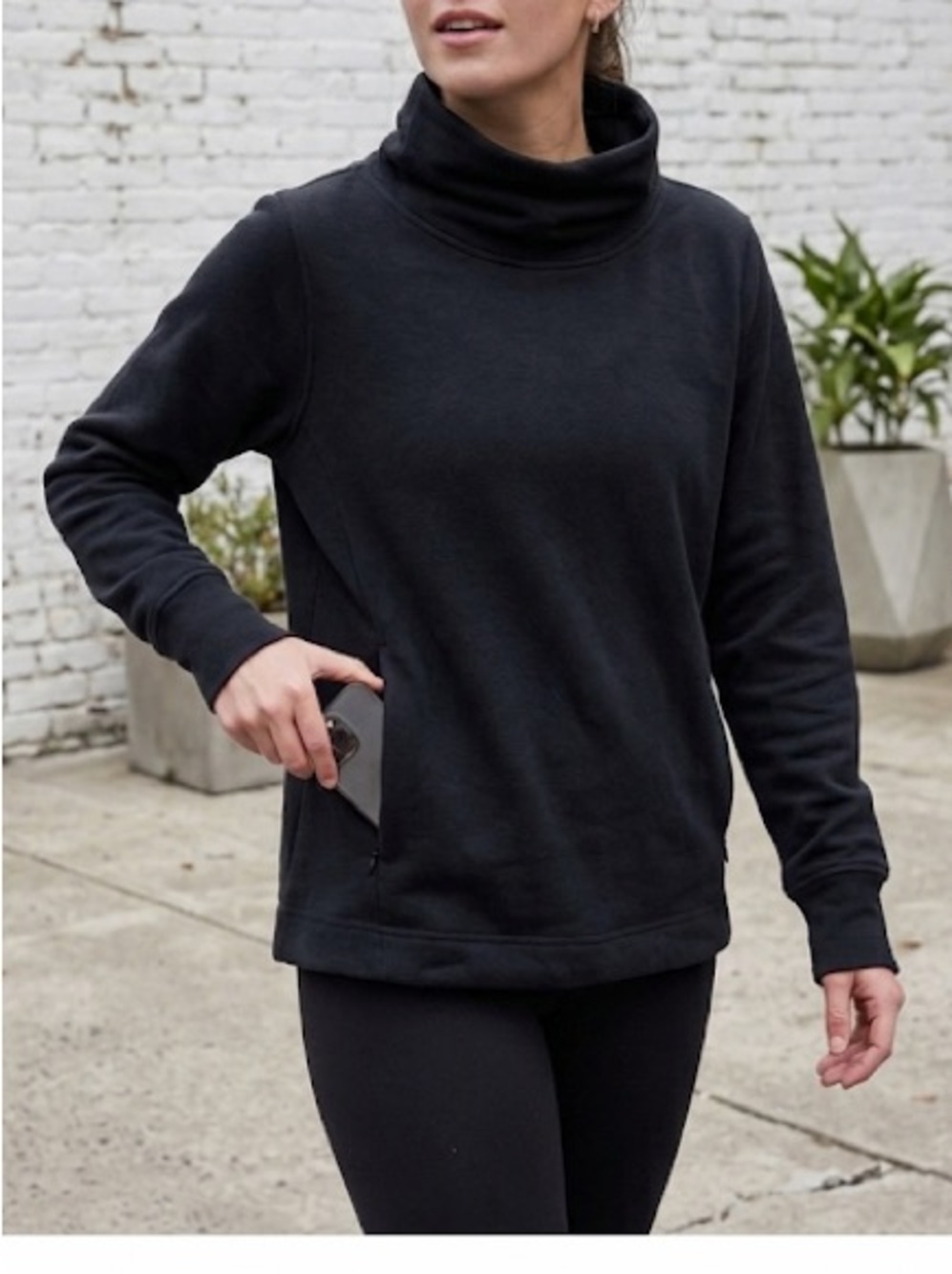 Athleta Cozy Karma II Sweatshirt Black Cowl Neck Pullover Top Size Small